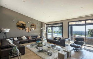 Remarquable demeure contemporaine avec design moderne