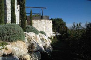 Remarquable demeure contemporaine avec design moderne