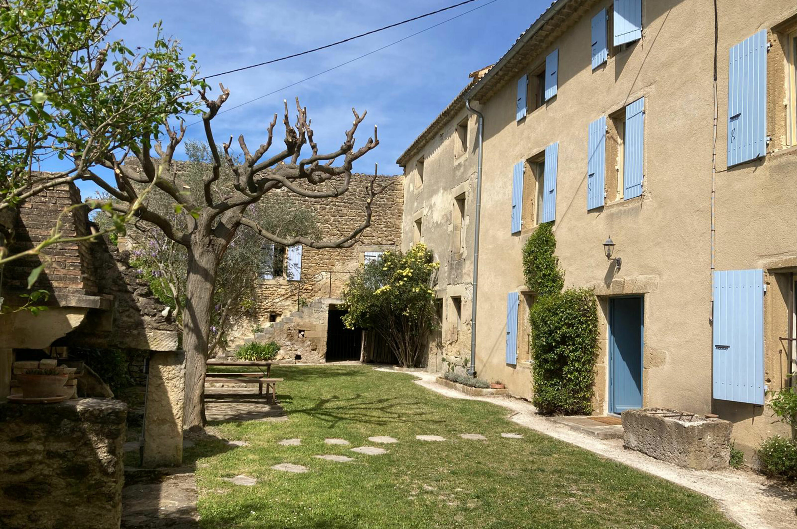 Ancien Moulin – Propriété de caractère en bord de rivière – secteur Grignan (Drôme Provençale)